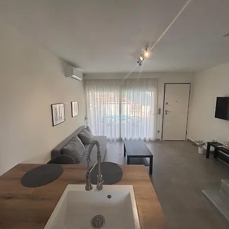 Summer Stories Kallithea بيت للعطل