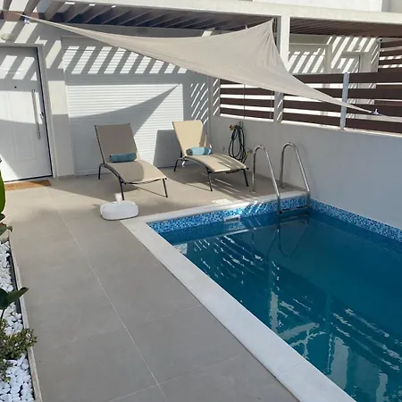 Summer Stories Kallithea بيت للعطل *